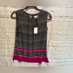 Women’s Calvin Klein Round Neck Top. Black with multicolored design. Size M.